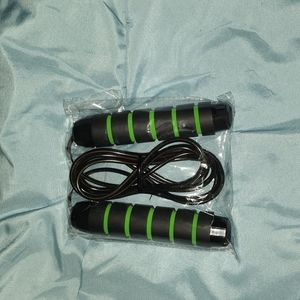 🎆 Adjustable Skipping Rope Jump Rope Fitness Exercise NWT